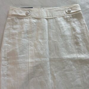 Banana Republic 100% Linen Skirt Lined Straight & Pencil White Skirt Size 0 NWT